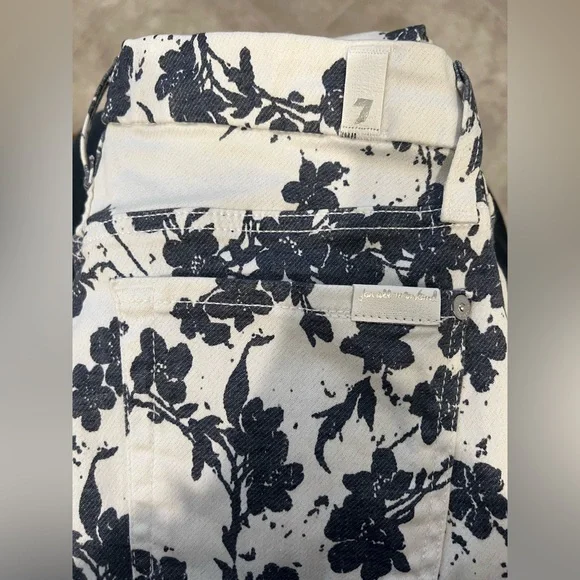7 For All Mankind Womens Blue and White Floral Ankle Jeans, Size 28 - Picture 9 of 10